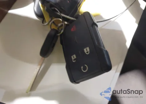 2017 Chevrolet Silverado 1500 2Lt z USA, uszkodzony, nr VIN 3GCUKREC0HG136865